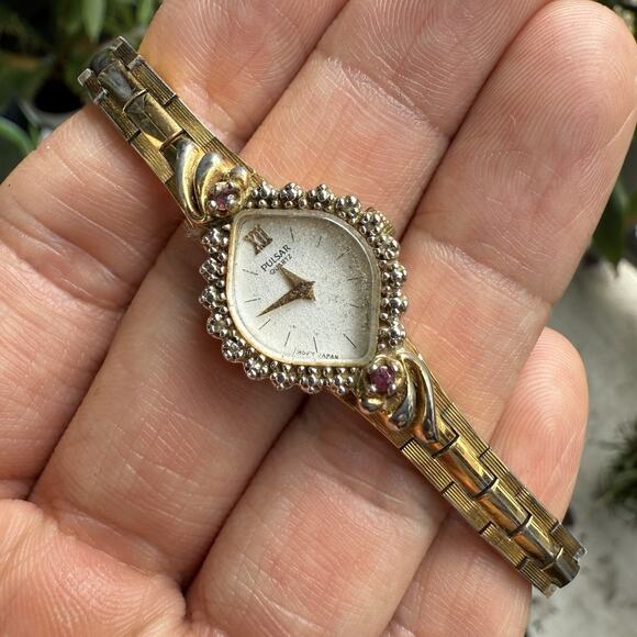 Vintage Pulsar by Seiko Women Watch Gold Tone 6 Diamonds 2 Red Rubies White Dial - Picture 1 of 9